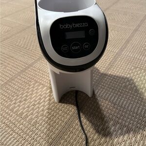 Baby Brezza Formula Dispenser mini